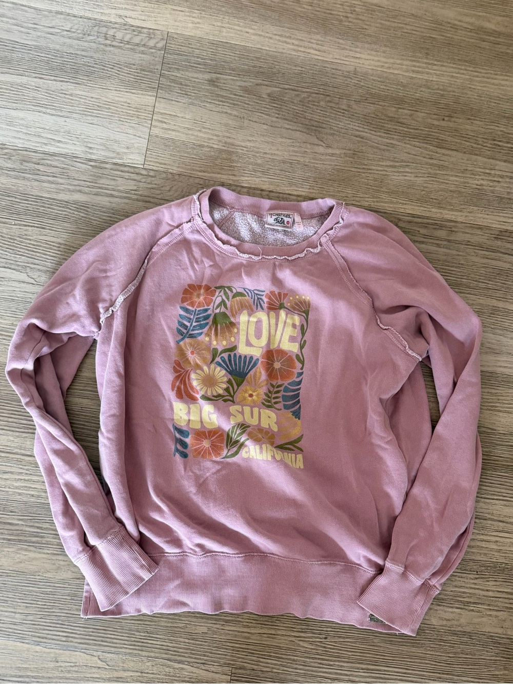LG Pink Ribbed Crewneck Sweatshirt with Techstyles Patch